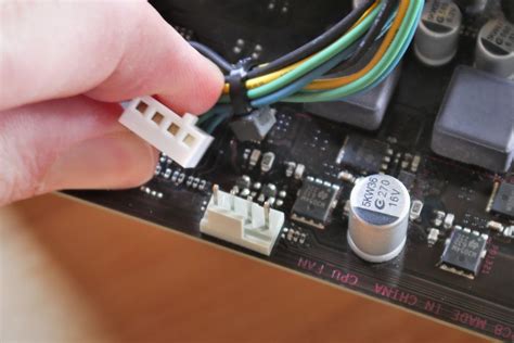 motherboard fan plug|Iba pa.